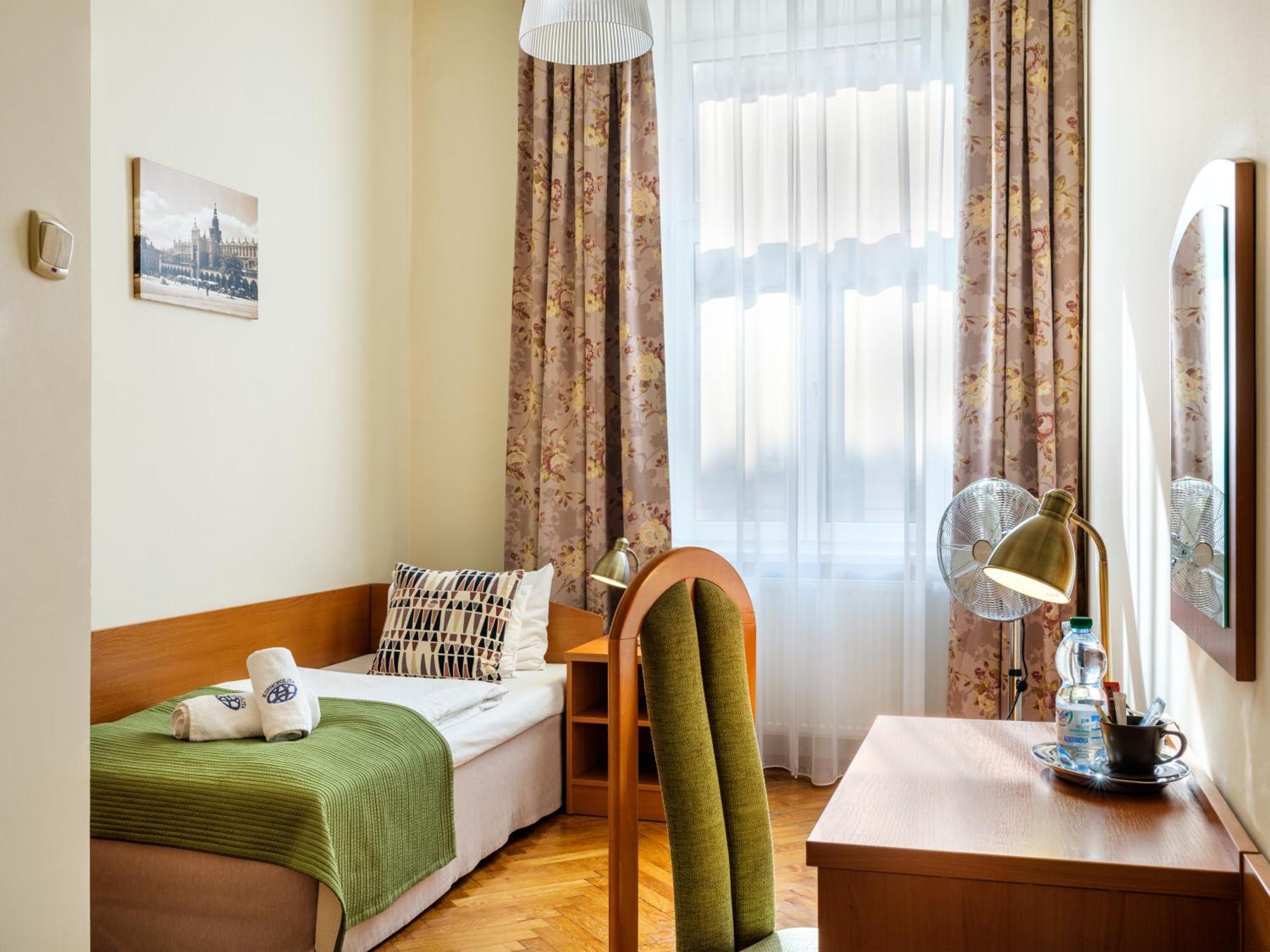 Aparthotel Kosmopolita 3*